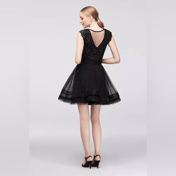 Elegant Glitter Lace Bodysuit & Mesh Tiered Skirt Cocktail or Prom Dress - Picture 2 of 5